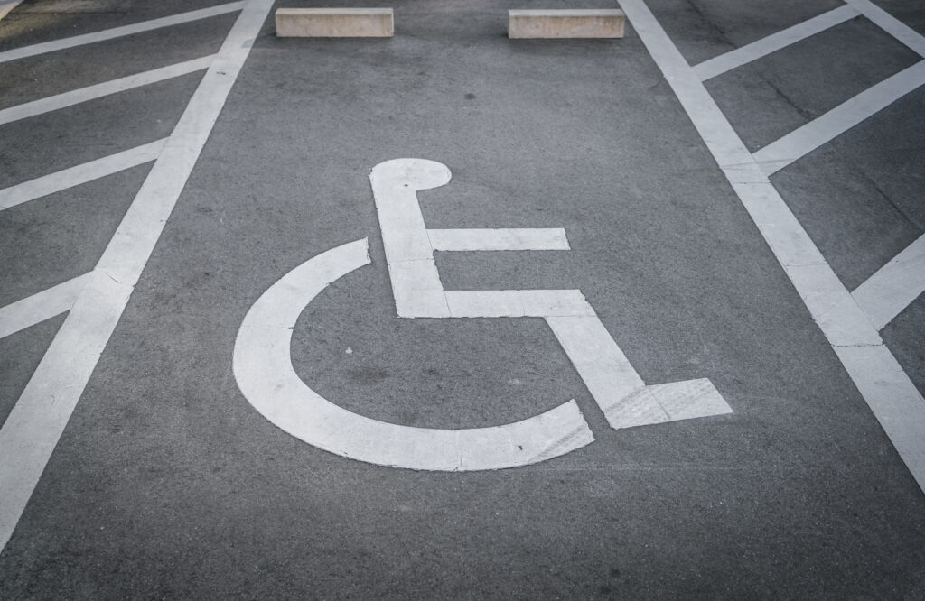 acces pour personne a mobilite reduite