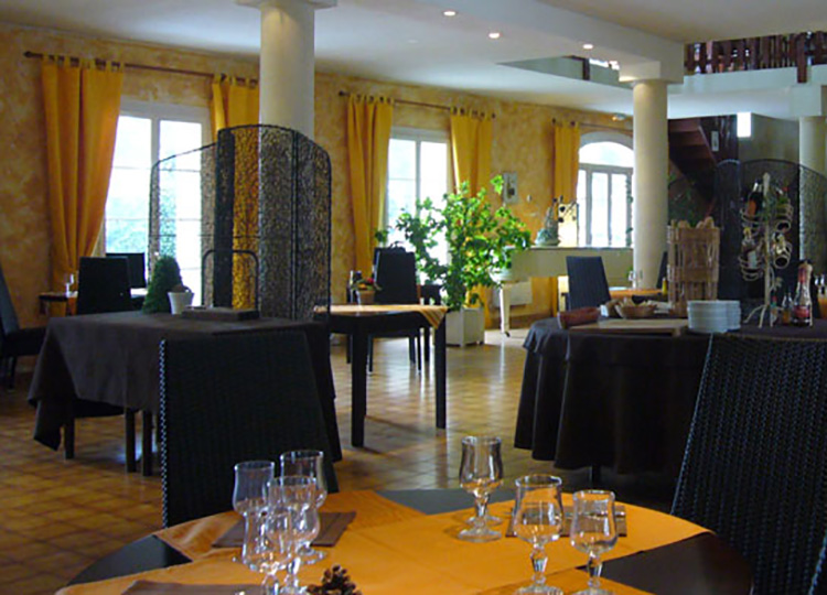 Le Clos de l&rsquo;Aube Rouge Hôtel – Restaurant