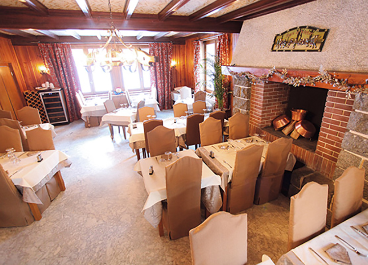Hôtel – Restaurant L’Alpazur