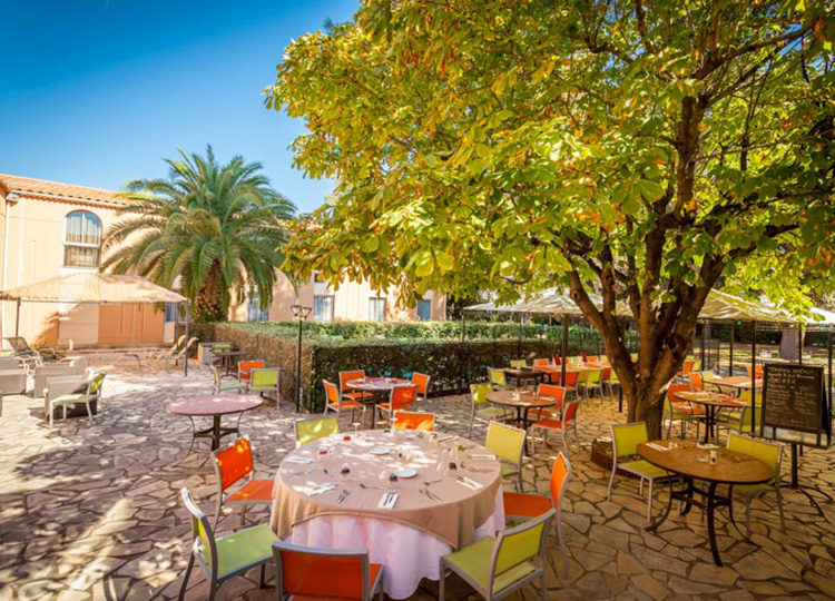 Le Clos de l&rsquo;Aube Rouge Hôtel – Restaurant