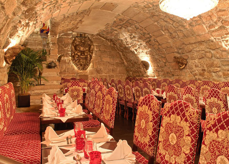 Au Bistrot de la Montagne & L&rsquo;Escarmouche