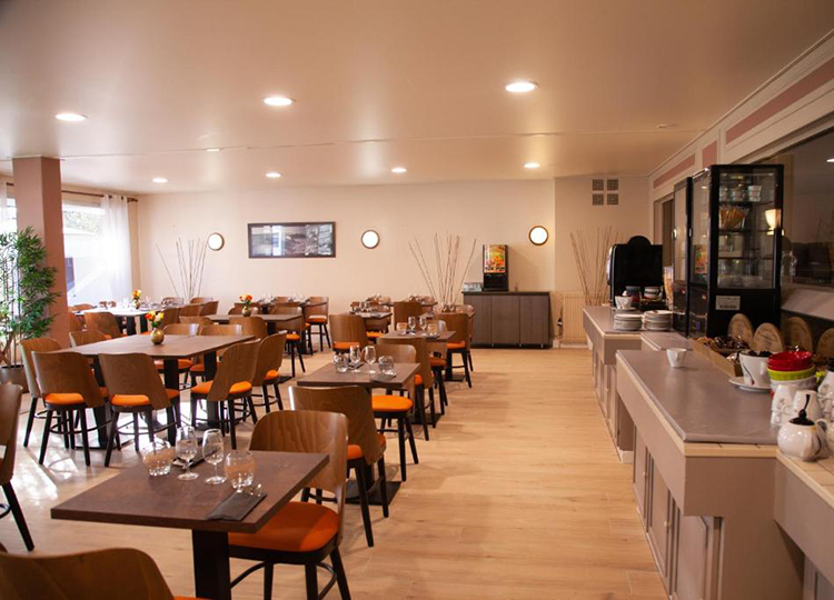 Hôtel-Restaurant Les Alignements