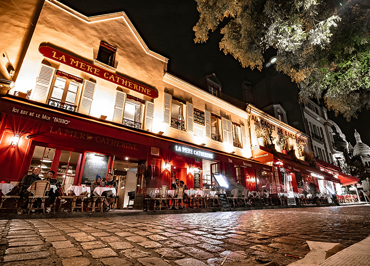 devanture du restaurant La Mere Catherine à Paris