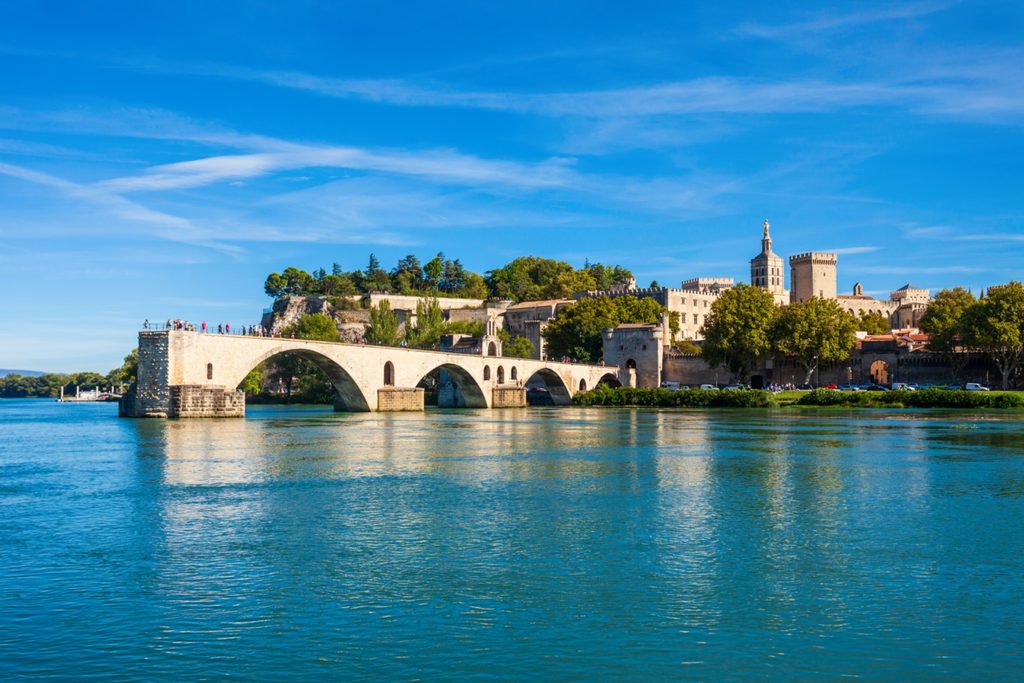 Pont d’Avignon et Palais des Papes pour séjour de groupe en Provence