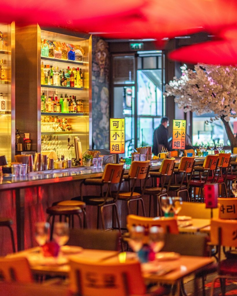 Salle du restaurant Miss Ko pour groupe près des Champs-Élysées